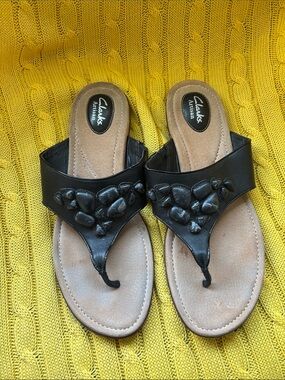 Clark’s sandals size 11